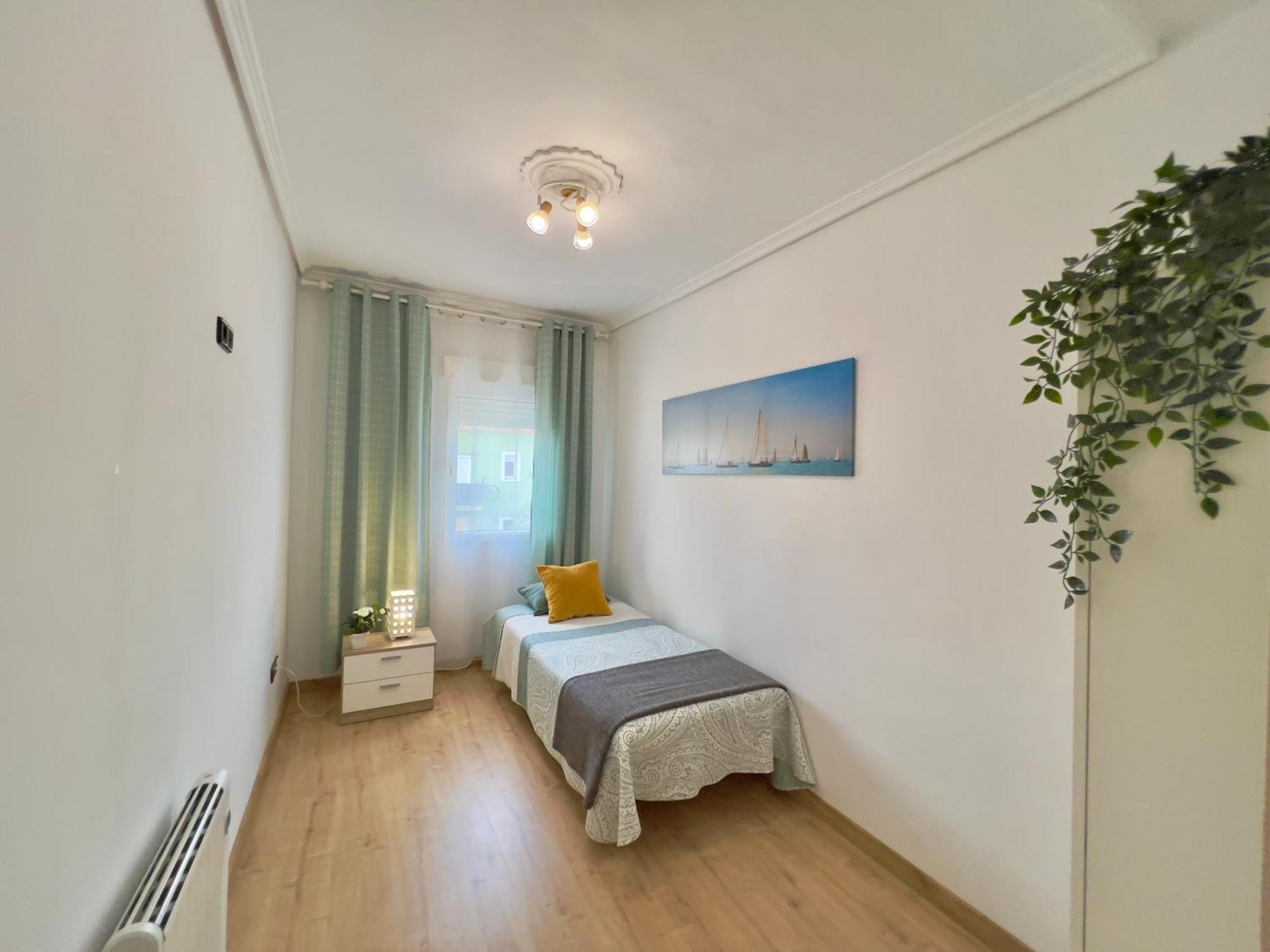 Cozy Apartment In Valencia! Wi-Fi ! ภายนอก รูปภาพ