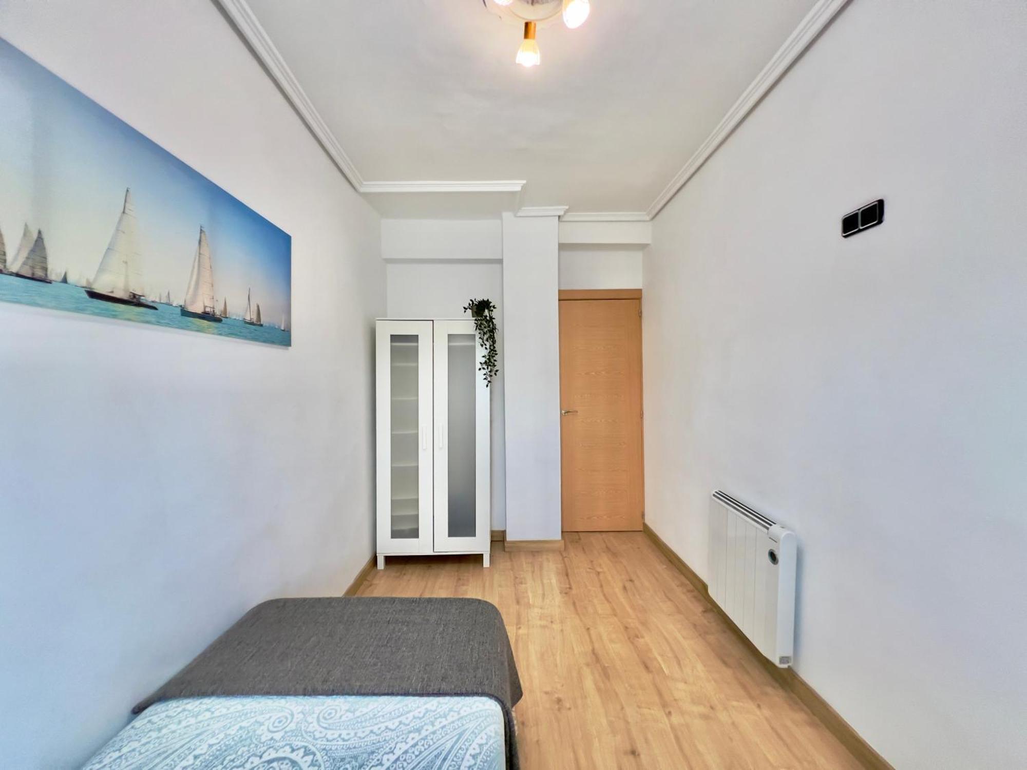 Cozy Apartment In Valencia! Wi-Fi ! ภายนอก รูปภาพ
